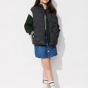 Uniqlo kids puffer vest 3-4Y NWT